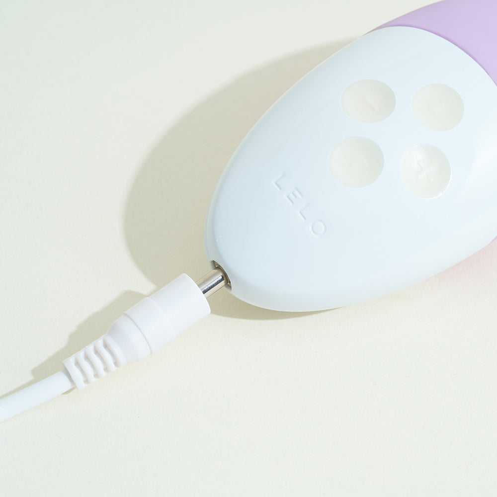 SIRI 3 Stimulateur clitoridien de Lelo - Rose