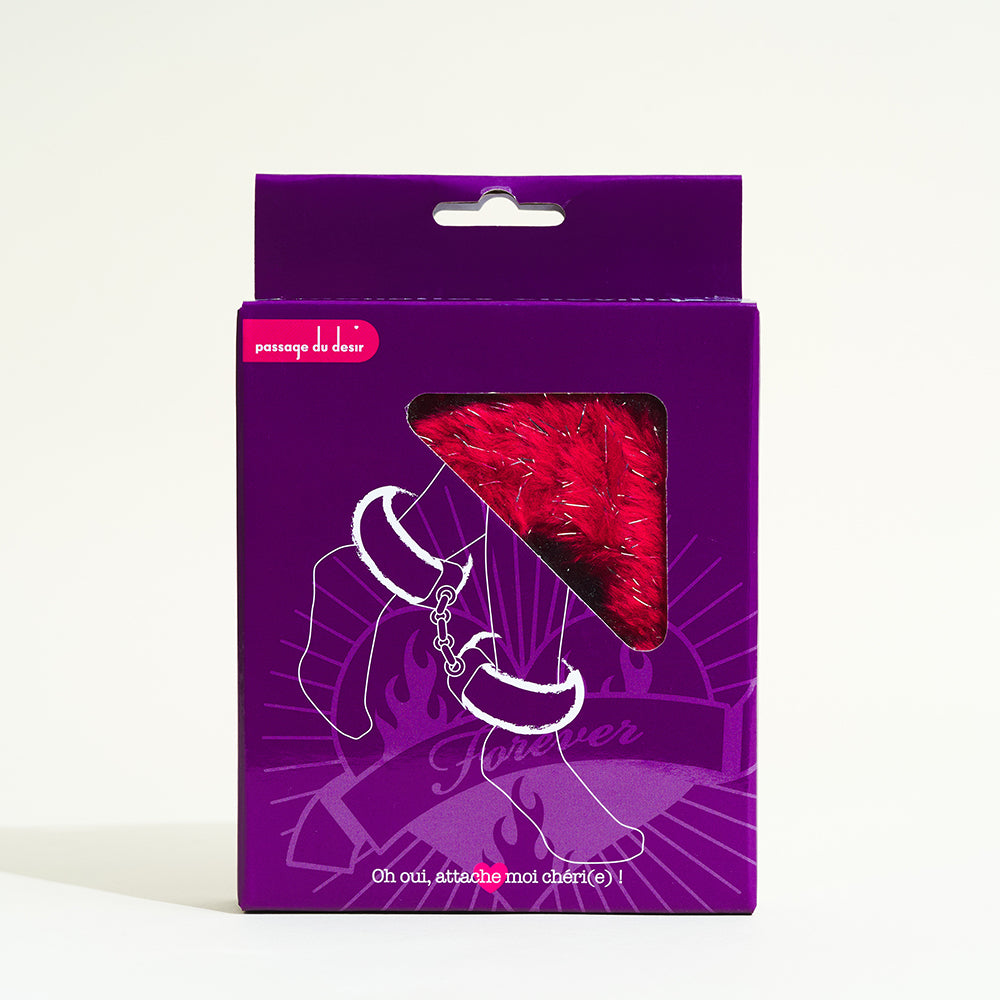 Menotte Furum Furs - Red