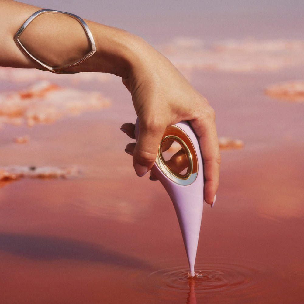 Targeted clitoral stimulator dow Lelo - Purple