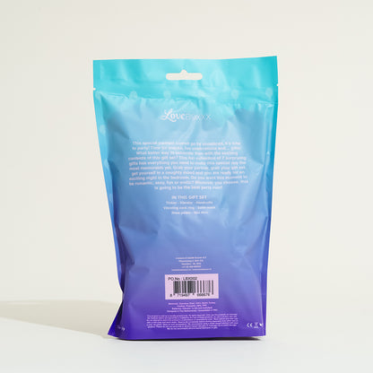 Surprise pocket weekend let's celebrate