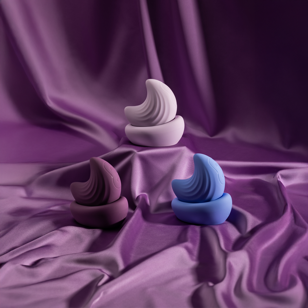 Moon 2-in-1 stimulator from HYYO 