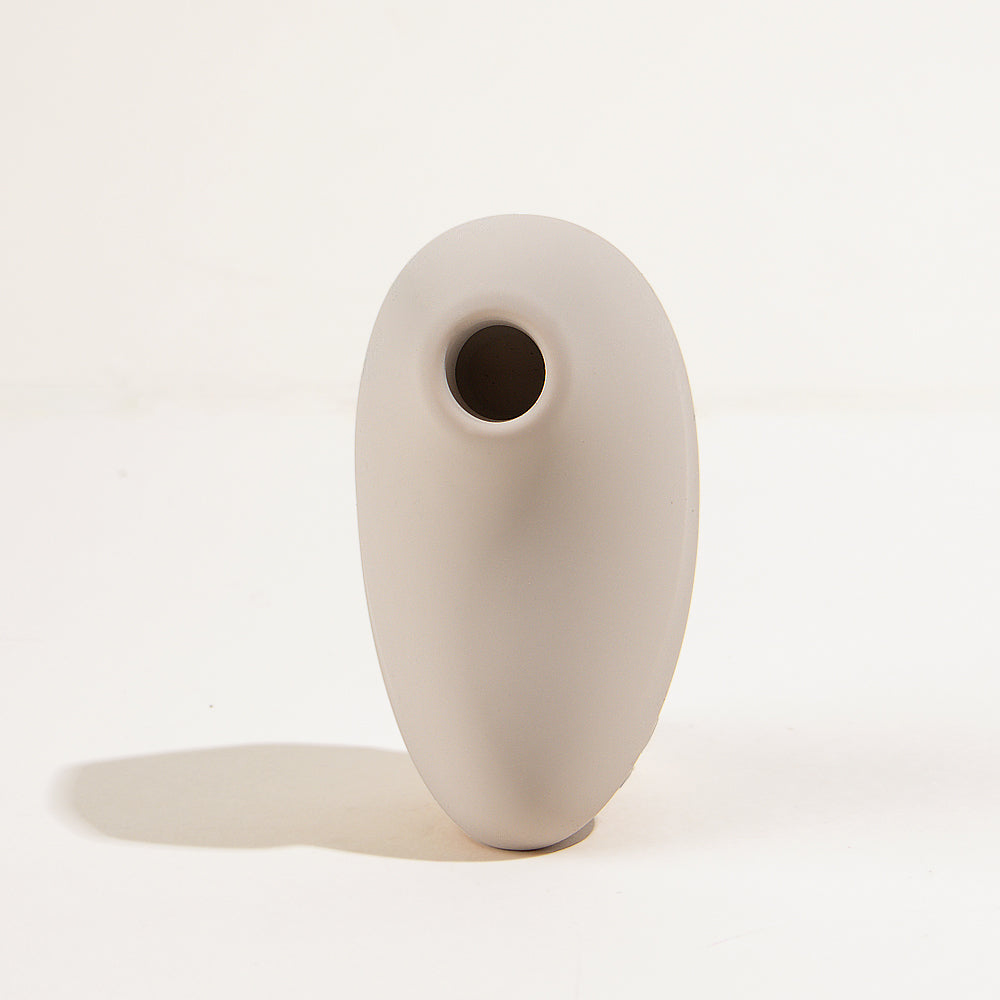 Pulsed air stimulator Mocha from HYYO 