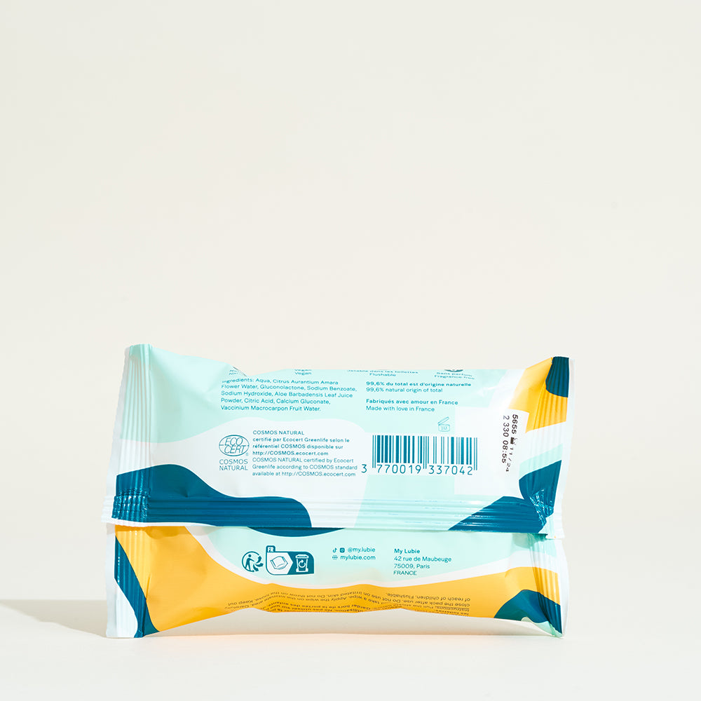 Natural and soothing intimate wipes