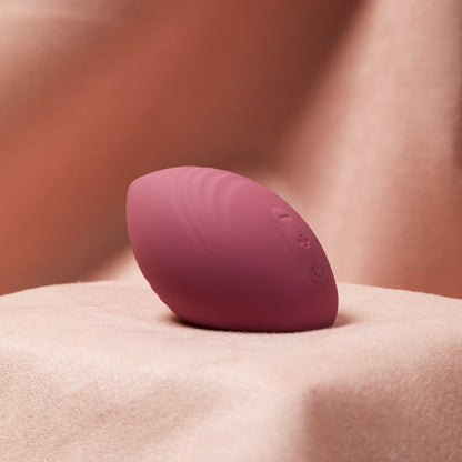 Pebble Vibrating Milos from HYYO 