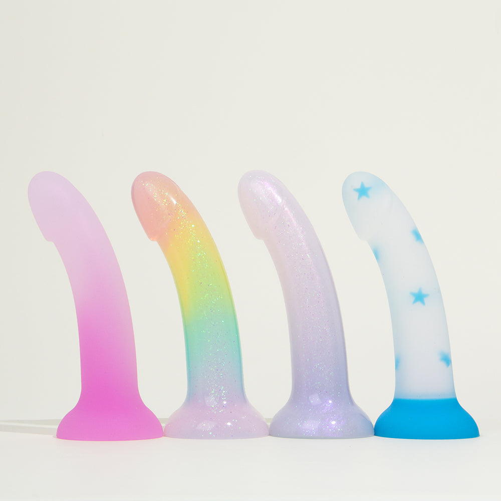 Funky suction cup dildo 