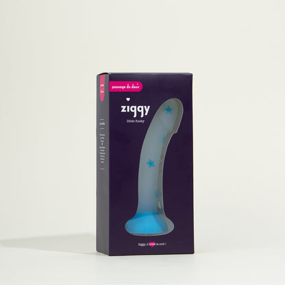 Funky suction cup dildo  - Ziggy