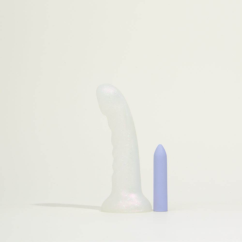 Helsinki Vibrating Dildo