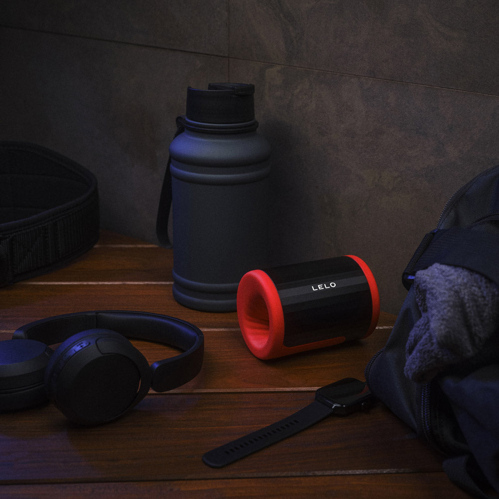 Lelo F2S connected masturbator - Red