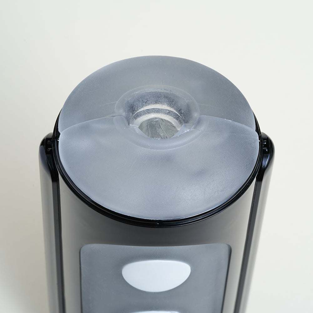 Tenga Black Fliphole Tenga