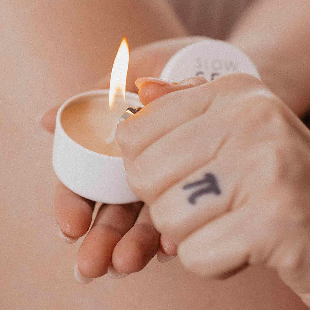 Slow Sex massage candle