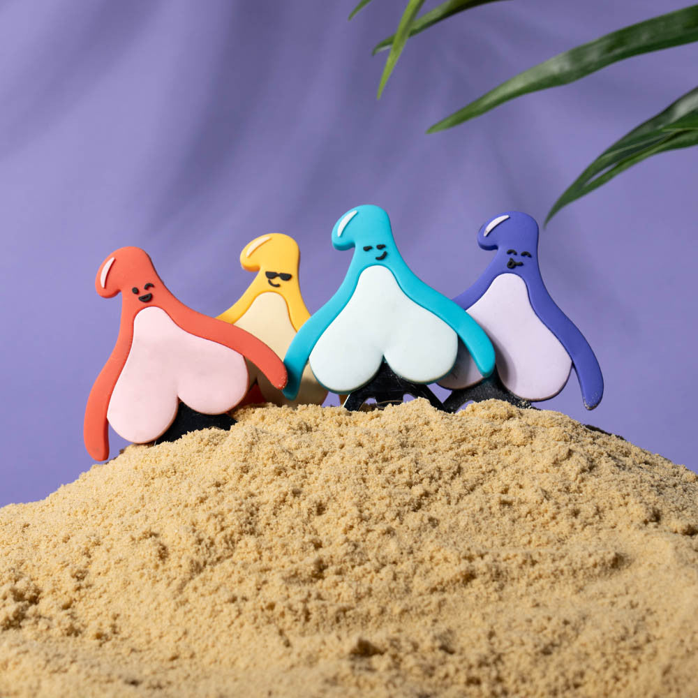 Clitoral bottle opener by Passage du Désir