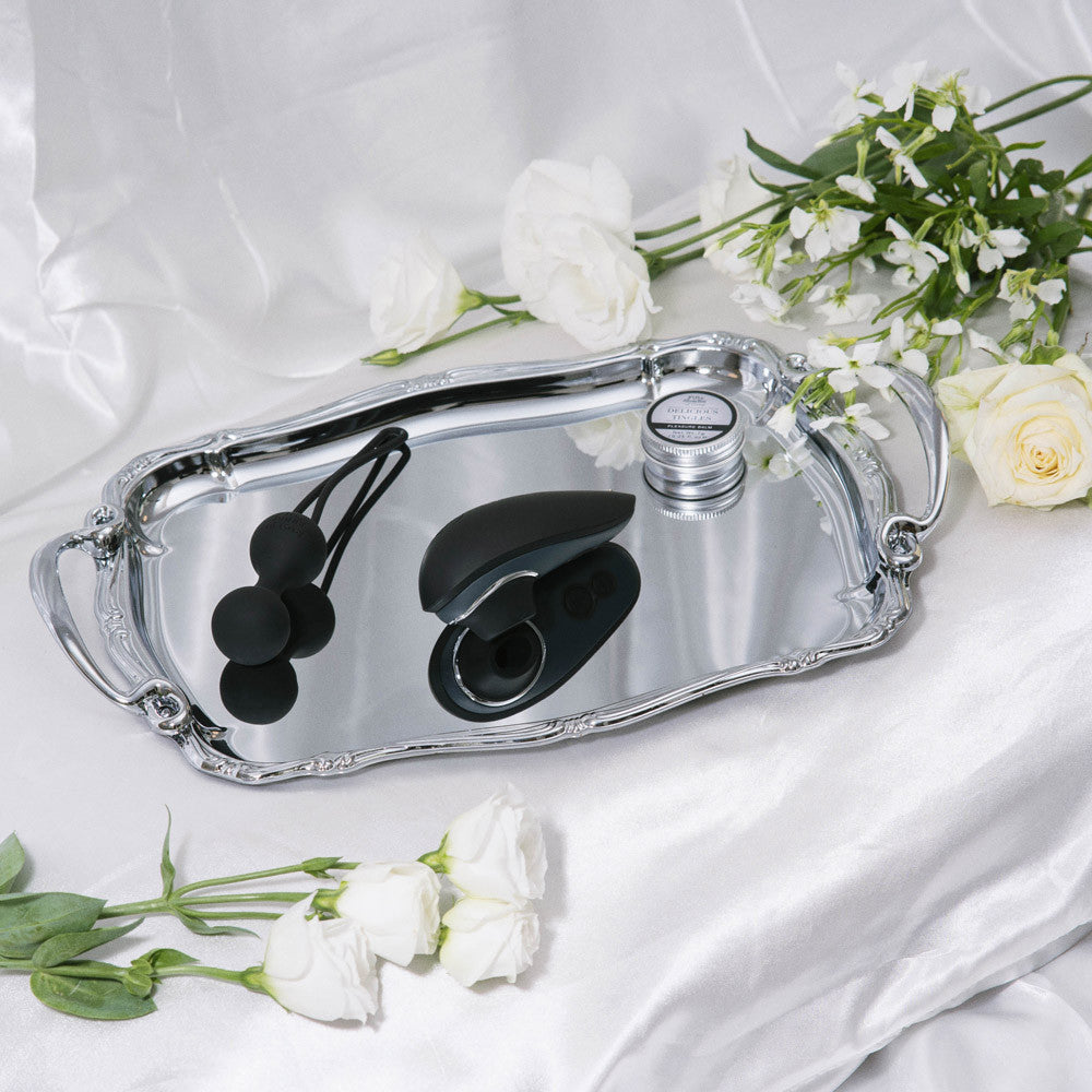 Desire Blooms - Box Womanizer 50 shades