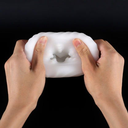 Robin vibrant masturbator