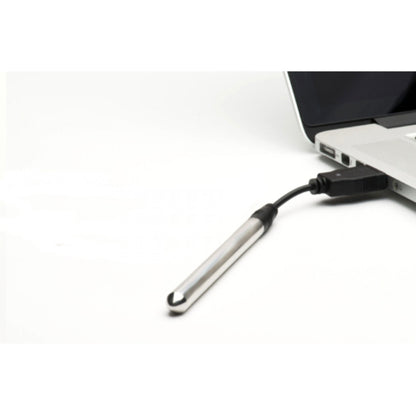 Crave's mini vibrator Vesper