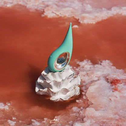 Targeted clitoral stimulator dow Lelo - Green