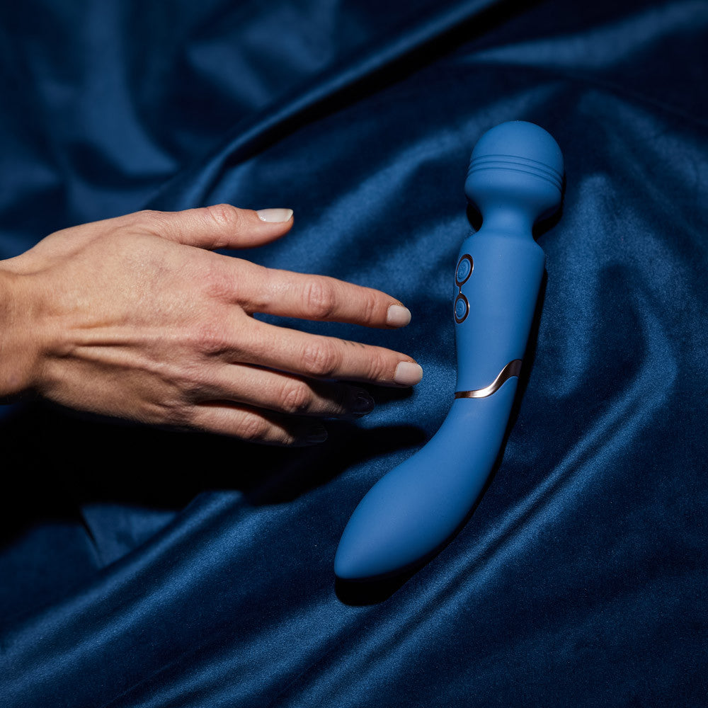 2-in-1 Fiji Wand by HYYO